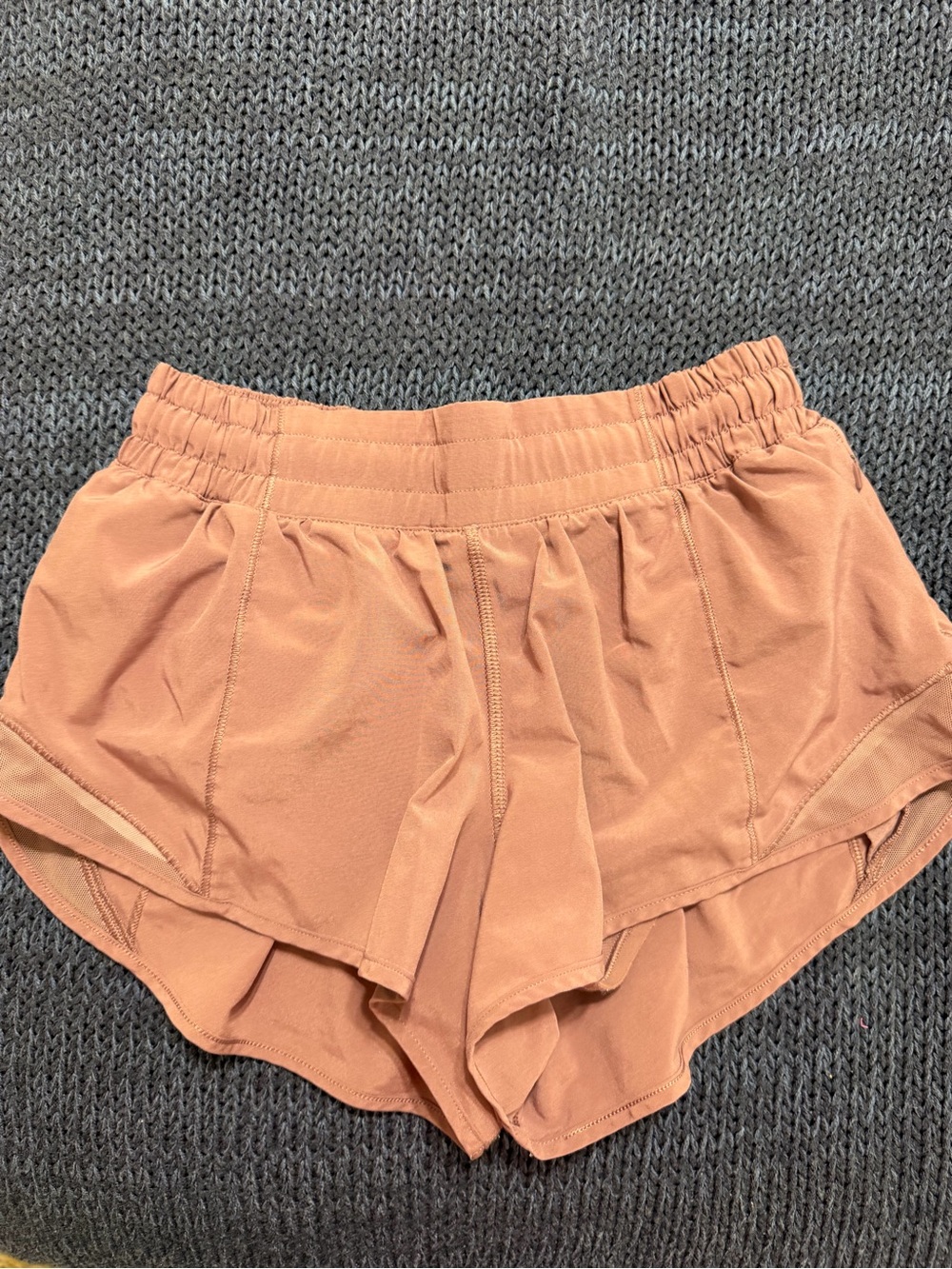 lululemon athletica women's coral athletic shorts